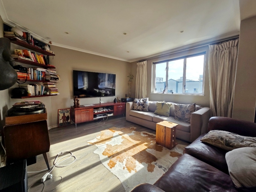 2 Bedroom Property for Sale in Three Anchor Bay Western Cape